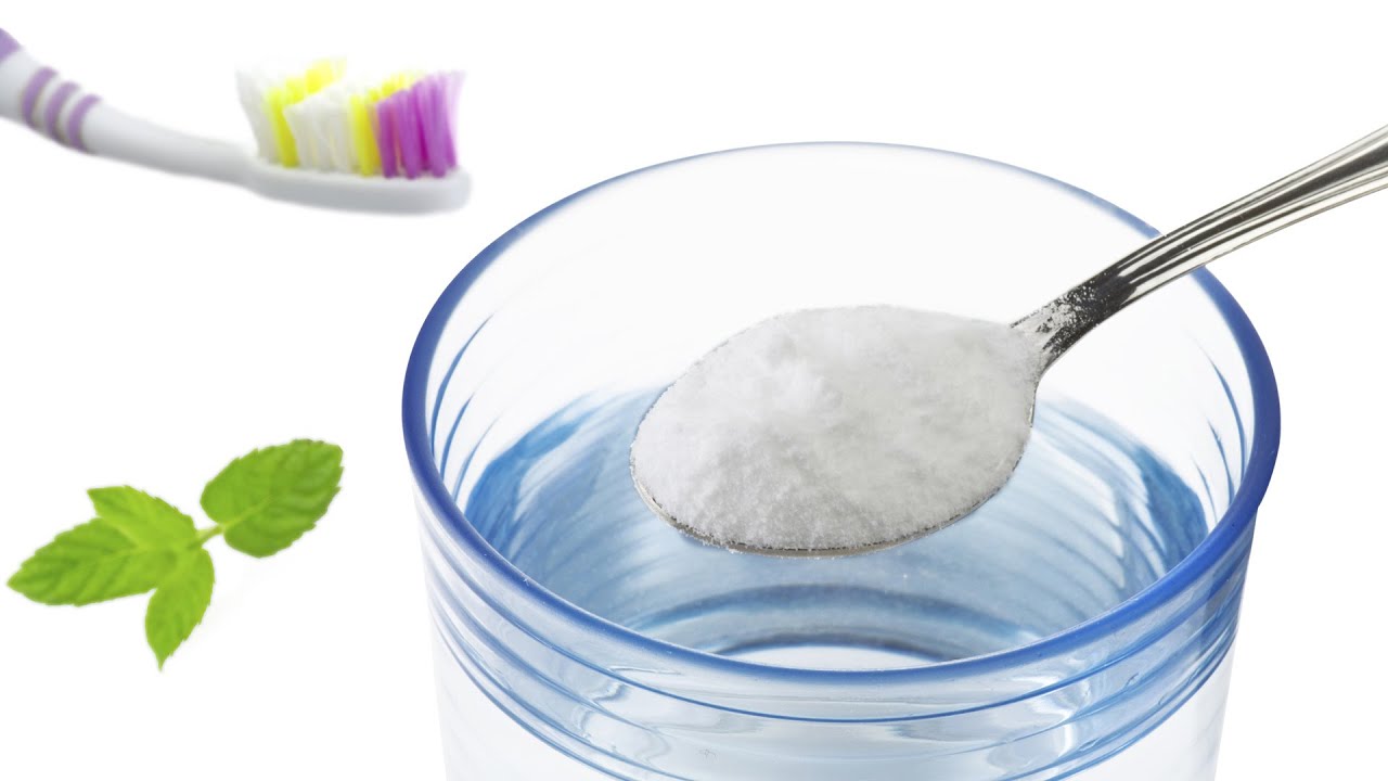 como quitar el sarro de los dientes con bicarbonato