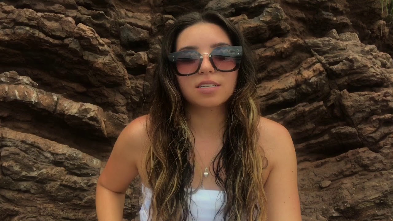 dicen las estrellas que los fugaces somos nosotros significado